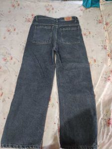 Stylish Cargo Jeans