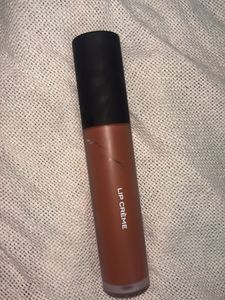 Lip Creme Liquid Lipstick shade praline