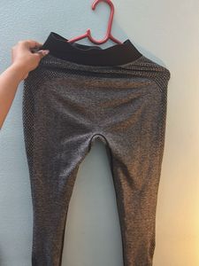 Gym leggings