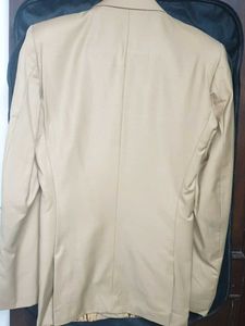 new 👌😻Classic Tan Blazer 42  S only cot