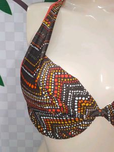 (700)Patterned Halter Bikini Top