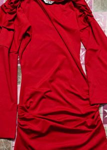 Chic Red Ruched Bodycon Dress