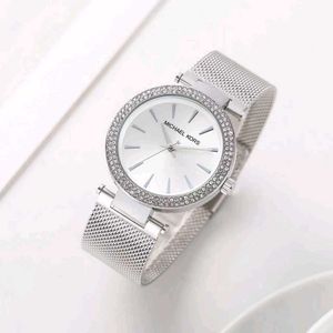 Mk ladies watch premium quality fix price any 1 AT