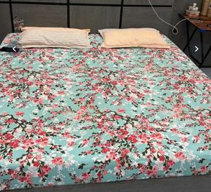 trident Beautiful Floral bedsheet