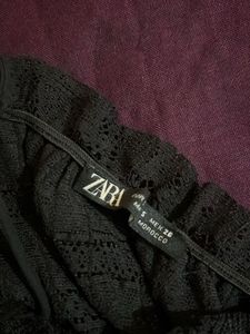 Chic Black Lace Crop Top