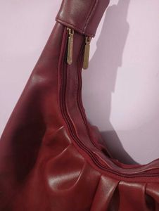 Chic Burgundy Shoulder Bag