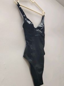 Hot &amp; Sexy One-Piece Swimsuit cum body