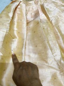 Elegant Gold Gown for Girls