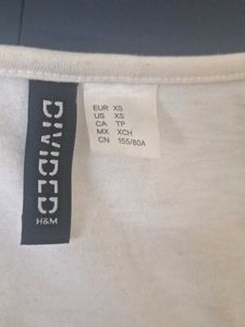 H&amp;M White Long Sleeve Scoop Neck Top