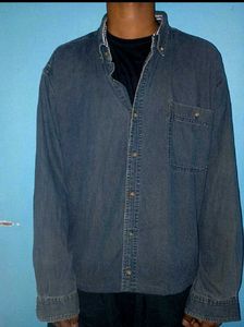 cropped boxy-fit denim shirt