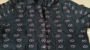 Cute Black Heart Print Shirt