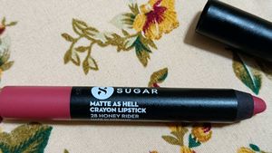 SUGAR Cosmetics Matte As Hell Crayon Lipstick💄💋
