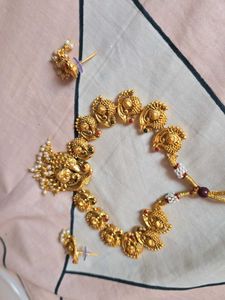 New Gold Peacock Necklace & Earrings Set