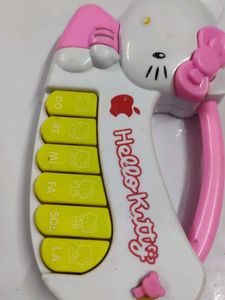 Hello Kitty Toy Piano