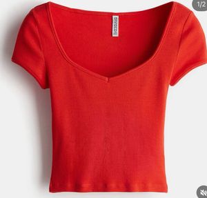 H&M Ribbed V-Neck Cropped Top
