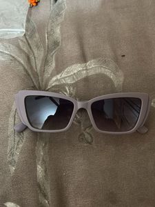 Stylish Cat-Eye Sunglasses for Women