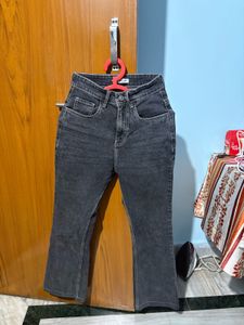 Stylish Black bootcut Jeans