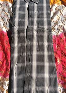 Men's Plaid Button-Down Shirt