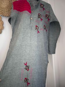Grey Kurta with Pink Accent