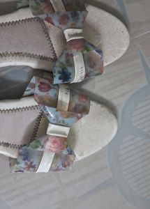 Comfortable Flats For Woman.