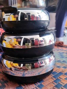 Brand New Caserol Set Of 3