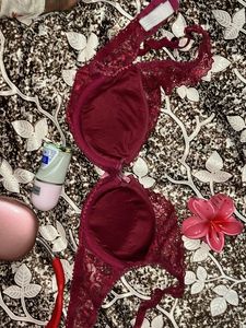 ❤️Burgundy Lace Bra❤️