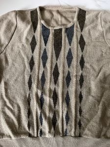 Stylish Geometric Pattern Sweater