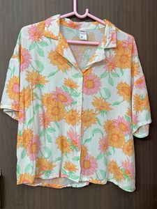 New Flowy Floral Print Button-Up Shirt