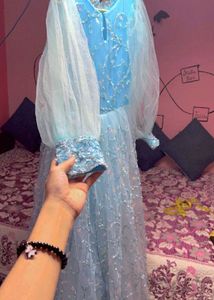 frozenFROZEN LONG LENGTH ITS AMAZING GOWN 😍