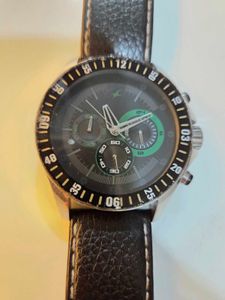 FASTRACK CHRONOGRAPH MEN'S WATCH working condition