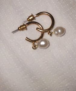 Minimal Gold Pearl Hoop Earrings