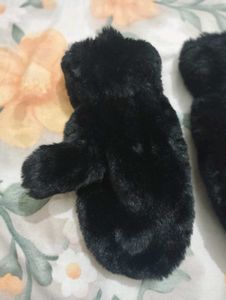 Fuzzy Black Mittens
