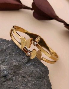 Anti-Tarnish Gold Butterfly Bangle Bracelet