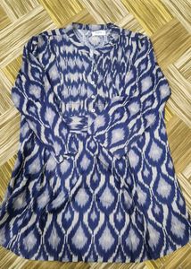 Stylish Blue & White Ikat Print Kurta
