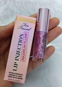 Too Faced Lip Injection Maximum Plump