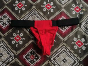 (New unused)Men's Red Thong