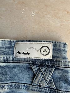 Distressed Wash Jeans