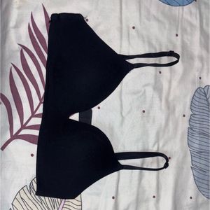 H&amp;M classic black bra