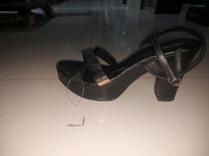 Women's Party Wear Heels.