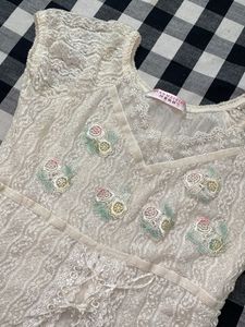 Vintage Lace Floral Korean Top