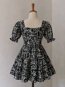 Chic Black &amp; White Print Mini Dress