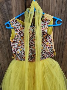 Yellow Lengha Girls (6- 7 Years)