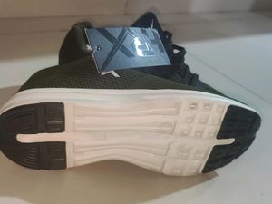 HRX men's Casual Shoes. Like New. No Offered Coins