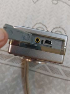 Sony Cyber-shot 5.1 megapixel Digital Camera