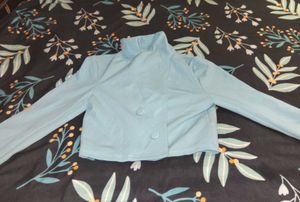 Chic Light Blue Cropped Jacket
