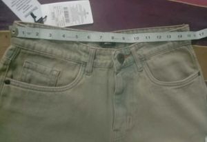 SHEIN Light Wash Jeans