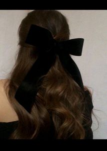 H&amp;M Hair Bow Clip