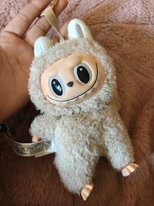 Cute Monster labubu   Keychain