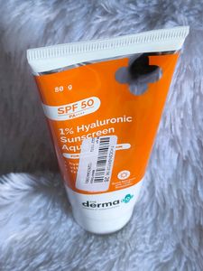 The Derma Co SPF 50++++ Sunscreen 80g