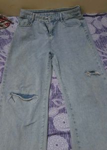 Light Wash Ripped Wide Leg Jeans